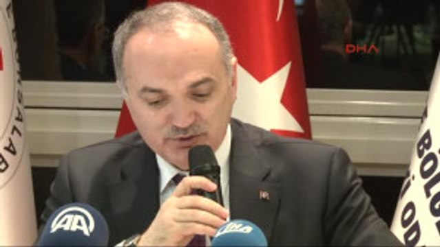 Izmir Bilim, Sanayi ve Teknoloji Bakanı Faruk Özlü, Ege Sanayicileri ve Işadamları Ile Görüştü