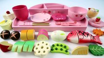 TOY CUTTING Japanese Bento Fish Fruits & Vegetables Velcro Lunchbox Playset 2