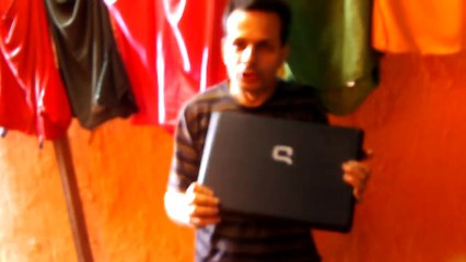 Pai do Bluezinho fica nervoso e quebra o seu notebook - Saiba porque