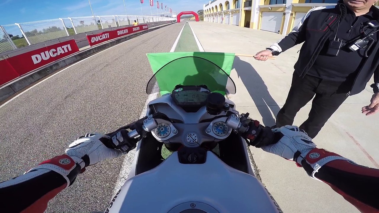 First Ride: 2017 Ducati SuperSport S