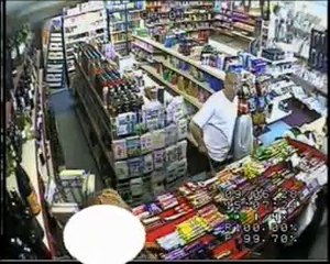 Déjà condamné pour 430 délits, il se fait choper 1 mois après sa sortie de prison