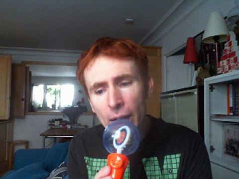 Wiwi égratigne whine up de Kat DeLuna & Elephant Man