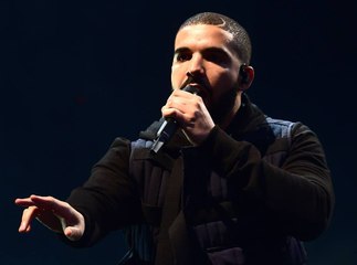 Drake : Le rappeur arrête son concert pour faire une surprise à un fan