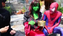 Lady Hulk kidnapped! w/ Hulk Vs Venom & Vampire! Superhero fun :)