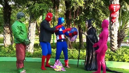 Spiderman y Congelado Elsa vs Joker y Hulk Secuestro Plan De Joker Divertido Superhéroes en Re