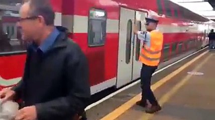 Tous agents de la SNCF devrait être comme ça !