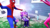 Spiderman y Congelado Elsa vs Doctor #18 Congelado Elsa y Spiderman Vs Harley Quinn y el Joker En