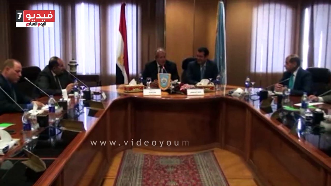 بالفيديو..وزير التنمية المحلية يجتمع بمحافظى الصعيد لبحث القضايا العالقة بمحافظاتهم