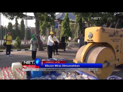 Pemerintah Kab Jombang musnahkan ribuan botol minuman keras - NET12