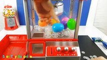 Candy Grabber Toy Challenge - WARHEADS! Extreme Sour Candy - Shopkins - Num Noms - Surpris