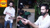 Shahid Kapoor Cuts Birthday Cake With Media | Bollywood Asia
