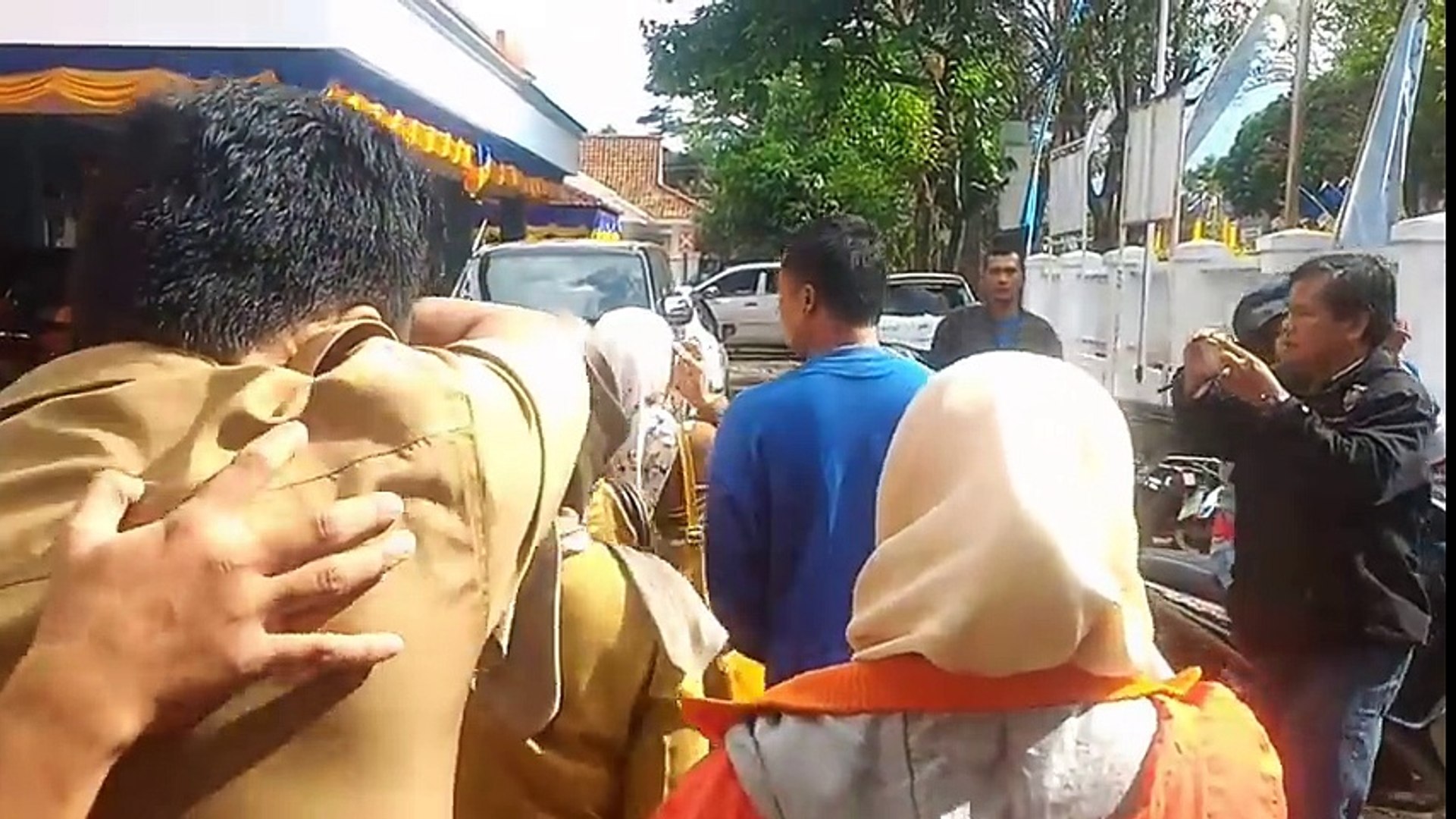 ⁣11 PEGAWAI DISDUKCAPIL GARUT TERJARING OTT