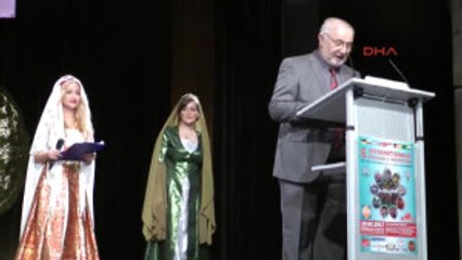 Nürnberg'de 10 Ülkenin Dansçıları Izleyenleri Büyüledi