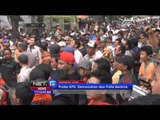 Massa Pendukung Prabowo Memaksa Bertemu Komisioner KPU Jawa Timur -NET17