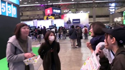 【毎日動画】イベントで恒例の顔指され対決決行！in闘会議2017#後編-iJ_G-IgsPD0