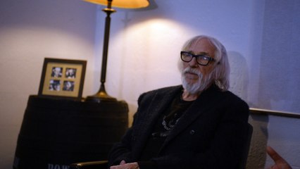 Pierre Richard présente ses vins