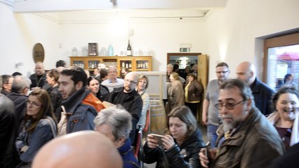 Pierre Richard présente et signe ses vins en Belgique