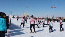 Muş'ta Kar Festivalle Eğlenceye Dönüştü