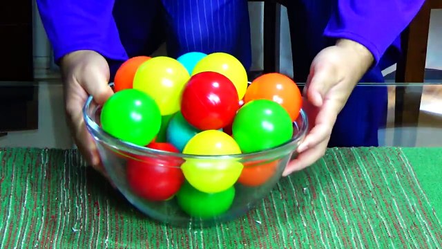 Spiderman Poo Colored Balls with Frozen Elsa vs Joker - Fun Superheroes Movie In Real Life-w2L