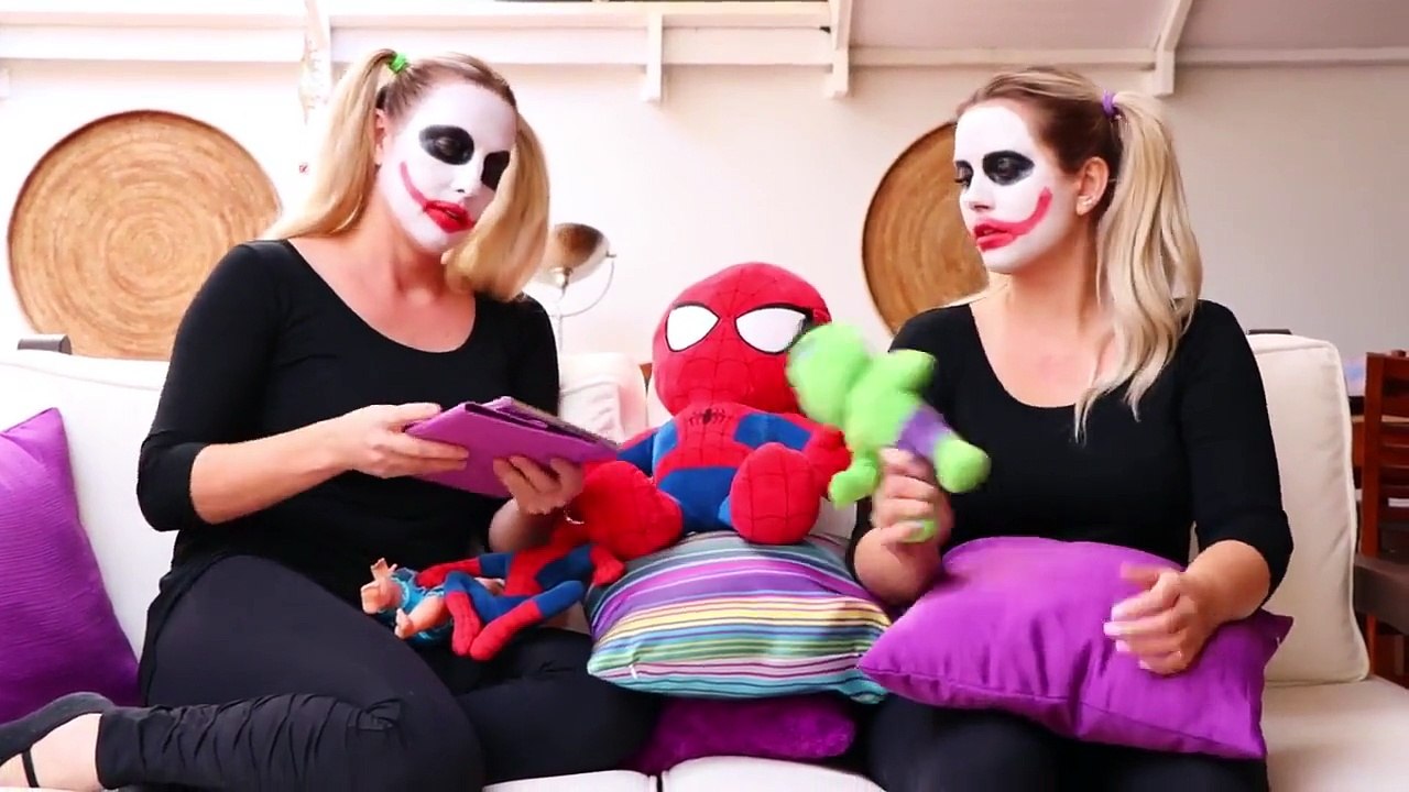Joker Girl vs Joker Girl Twins PEPPER ON KINDER SURPRISE EGGS PRANK! - Real Life Superheroe