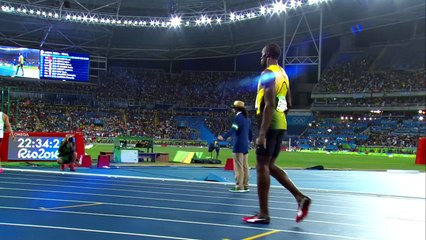 Usain Bolt wins third Olympic 200m gold20FEB