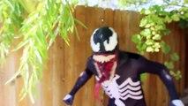 Spiderman Vs Venom - Real Life Superhero Battle _ Trampoline Fight-OiHXKfR