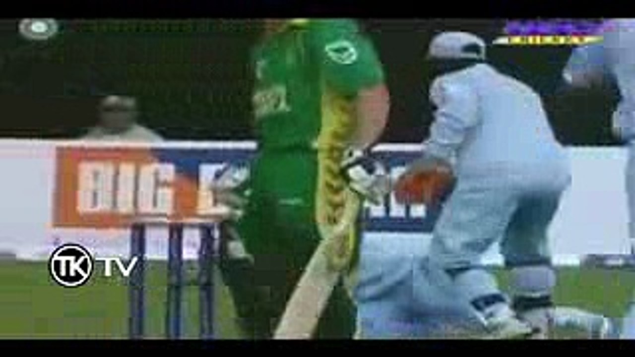 cricket's worst umpiring - cricket umpire fails - players shocking reactions