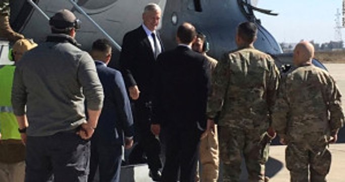 ABD Savunma Bakanı Mattis İlk Kez Irak'ta: Petrol İçin Burada Değiliz