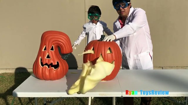 OOZING PUMPKIN Halloween Fun and Easy Science Experiments For Kids to do at Home Elephant Toothpa