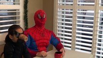 VENOM vs CATWOMAN vs SPIDERMAN Fruit Loops Breakfast Cereal Challenge Superhero Kids in Real Life-TR