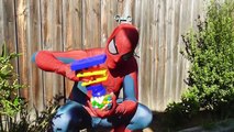 Spiderman and Spidergirl Bubble Gum Poo Prank Fun - Superhero Movie In Real Life!-ELSmI1G4