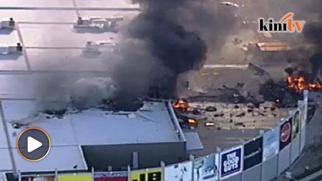 5 maut, pesawat terhempas di Melbourne