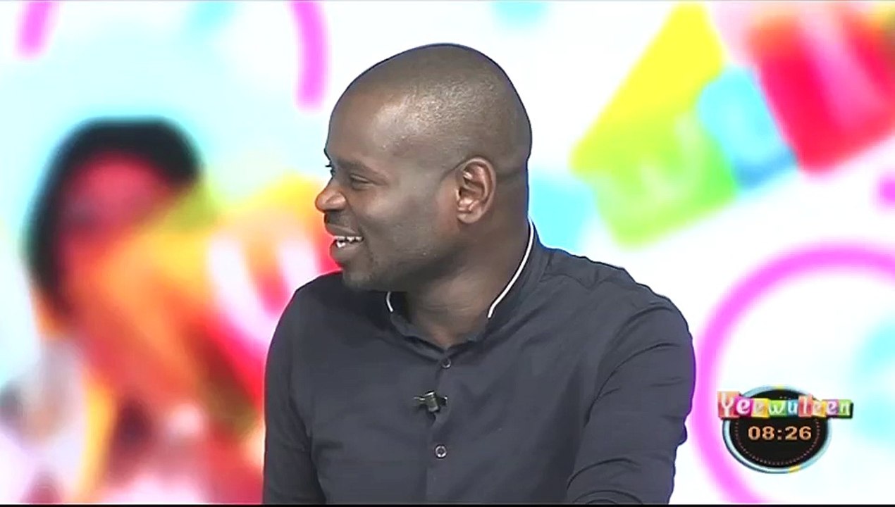 Incroyable!!! REGARDEZ PAPE CHEIKH DIALLO traite DJ BOUBS de ...........