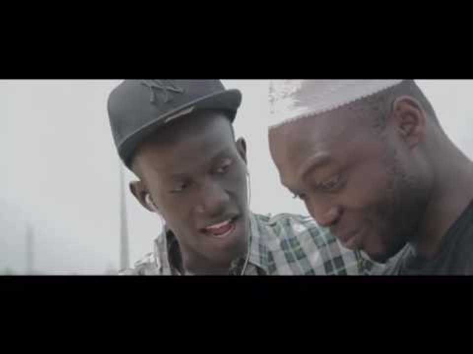 Les sénégalais, de vrais comédiens avec le mot "Katsande"