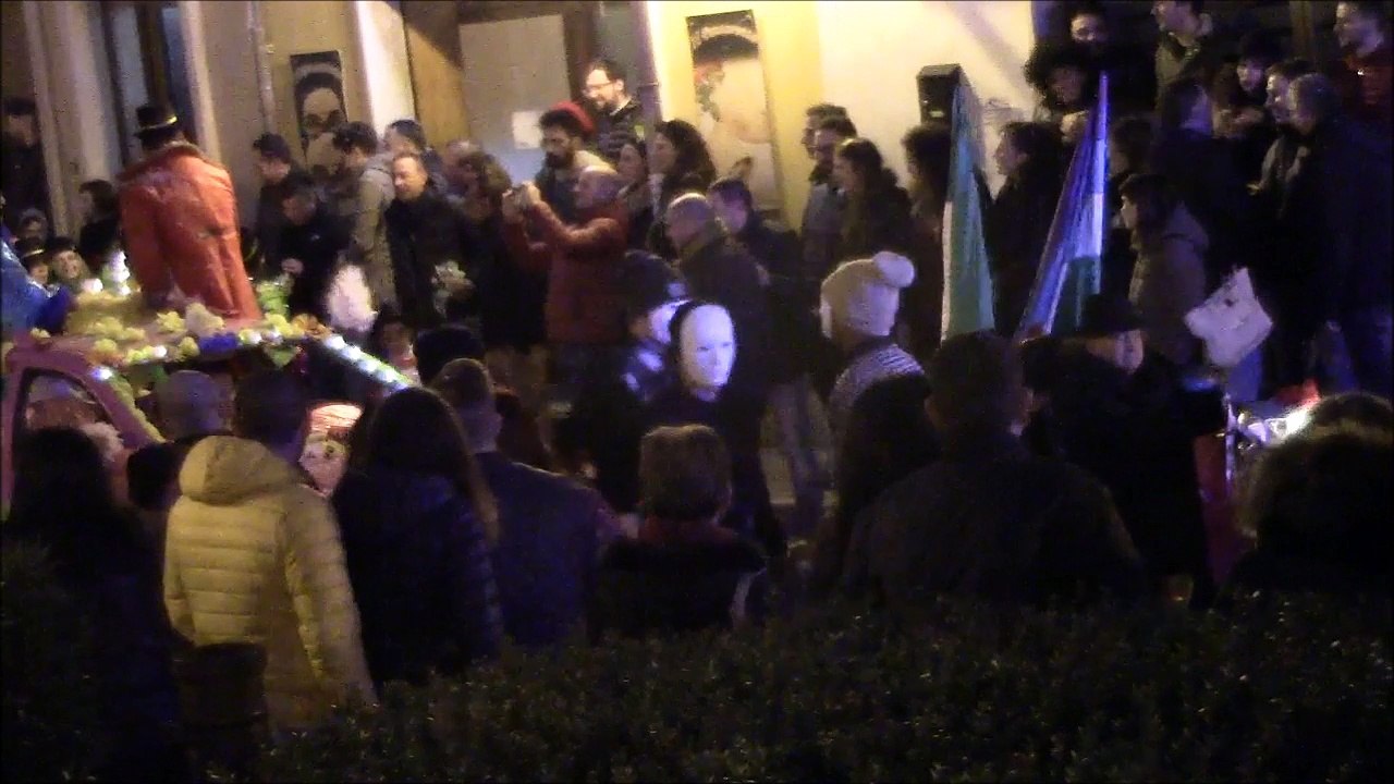 Carnevale 2017 a Torre S. Susanna (BR) sfilata 1° carro