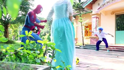 Frozen Elsas BIG BUTT!! w/ Spiderman Maleficent Joker Rapunzel Mickey Mouse Toys IRL! Sup