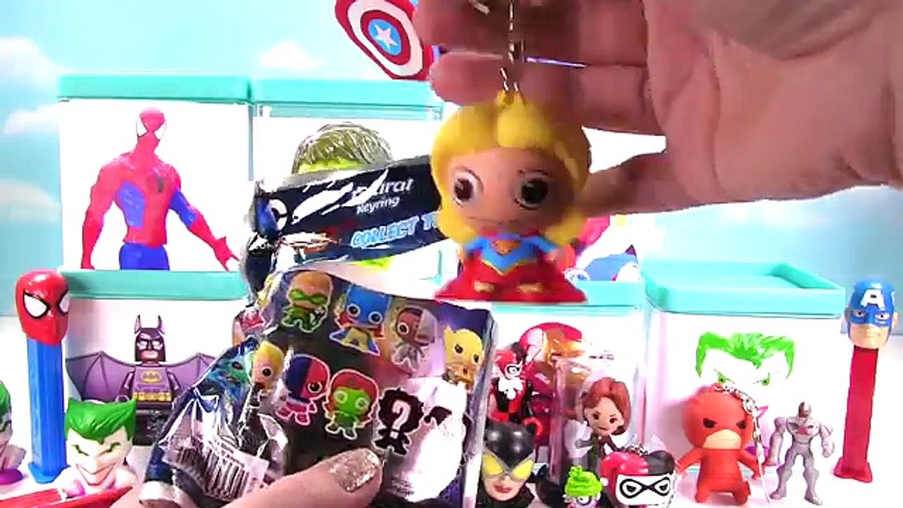 Marvel & DC Comics SUPERHEROES Toy Surprise Blind Box Show! Spiderman, Batman - Stop Motio