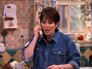 Szeretünk Raymond!  S01 21 Debra, A Káprázatos