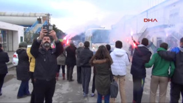 Banvit Taraftarları Ile Birlikte Kupa Sevincini Yaşadı