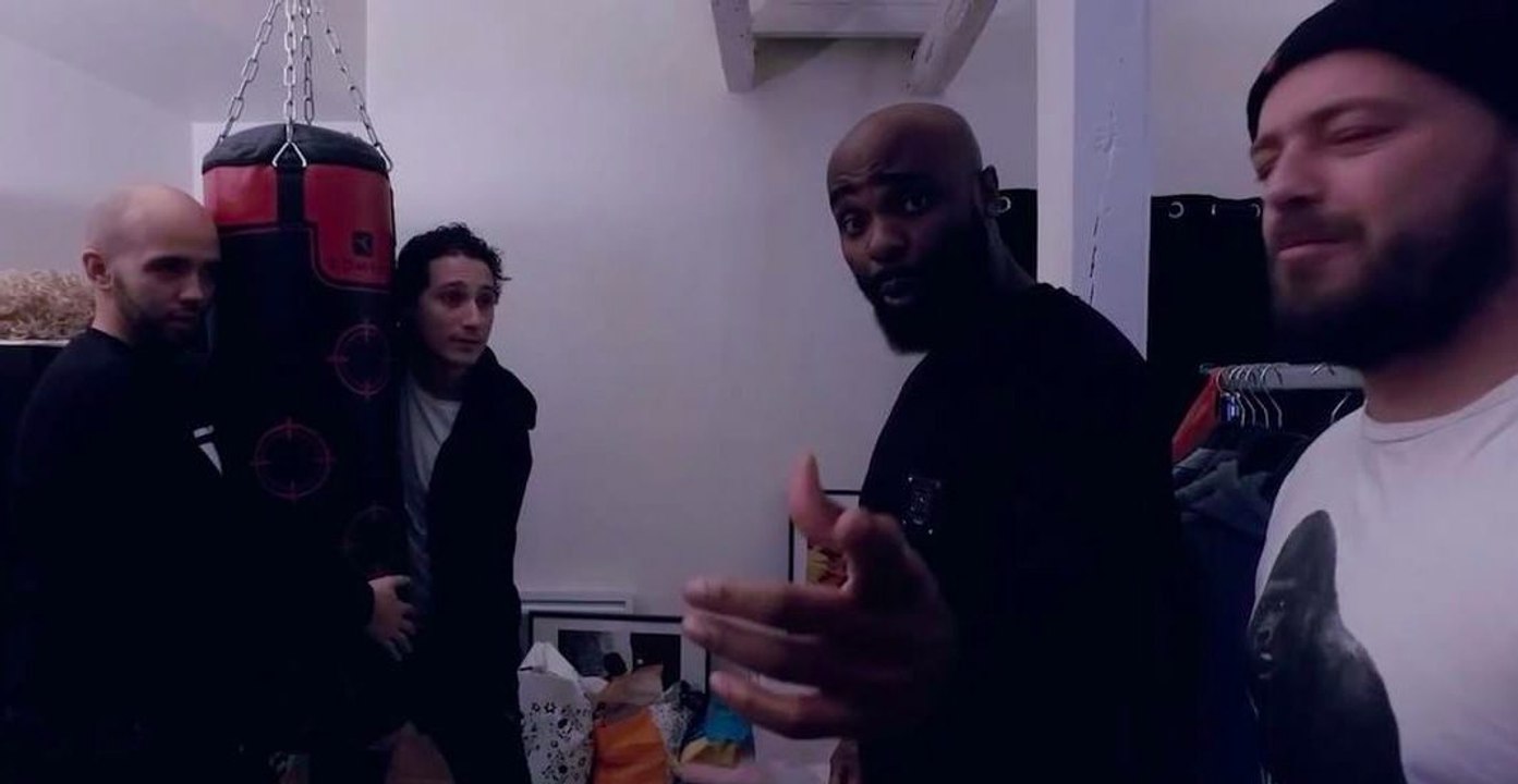 Alban Ivanov met à l’amende Kaaris !