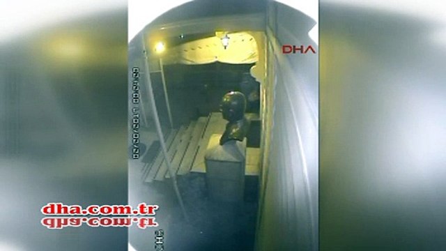 Müjdat gezen sanat evi böyle kundaklandı