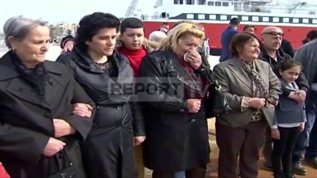 Report TV - Përkujtohet tragjedia e Otrantos Familjarët: Na dëmshpërbleni
