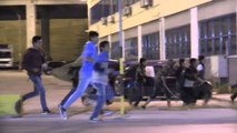 Greqi, përleshje masive mes emigrantëve në Portin e Pireut - Top Channel Albania - News - Lajme