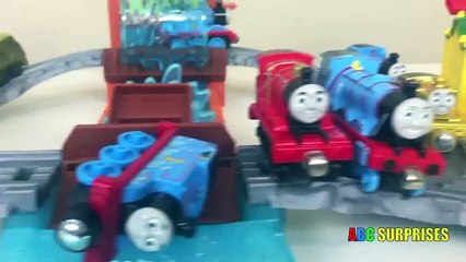 GIANT THOMAS AND FRIENDS Pinatas Surprise Toys Challenge Toy Trains Kids Video Ryan ToysRe