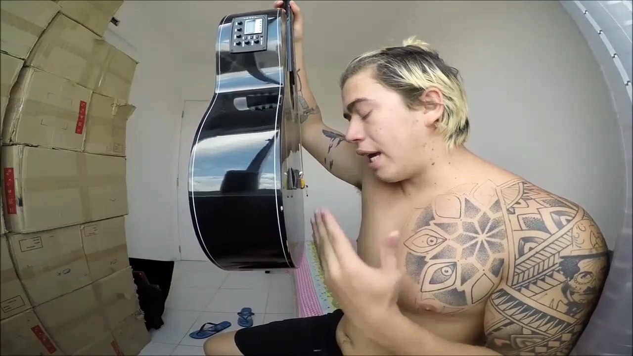 O DIA EM QUE ASSISTI 50 TONS MAIS ESCURO