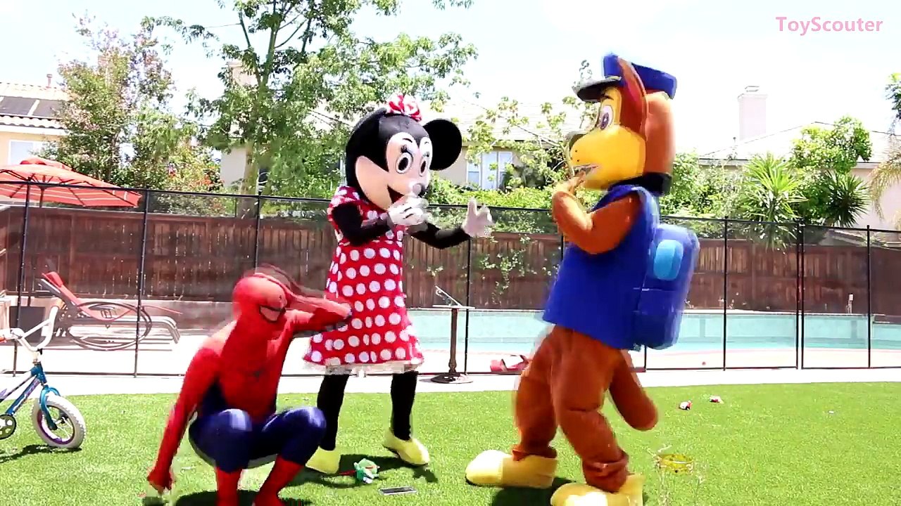IS PEPPA PIG EATING POO BURGER? w/ Joker, Doc McStuffins, Minnie Mouse & Paw Patrol Chase