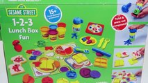 Play Doh Cookie Monster Lunch Box 1-2-3 Set Sesame Street Count N Crunch Diversion En El A