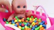 Baby Doll Bath Time In M&Ms Peanuts Candies Baby Twins Bathtime How to Bath a Baby Toy Vide