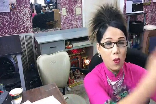 Lisa Pham- Khai dân trí số 61- Sự thật được phơi bày , mỗi năm đảng cộng sản cống nạp 10 tỷ đô la cho tàu cộng để bảo vệ chế độ độc tài