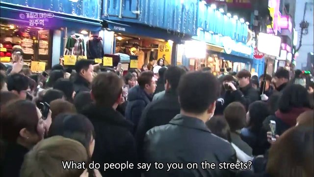 Guerrilla Date with Kim Joohyuk [Entertainment Weekly _ 2017.02.20]-QrFik8vxrjE